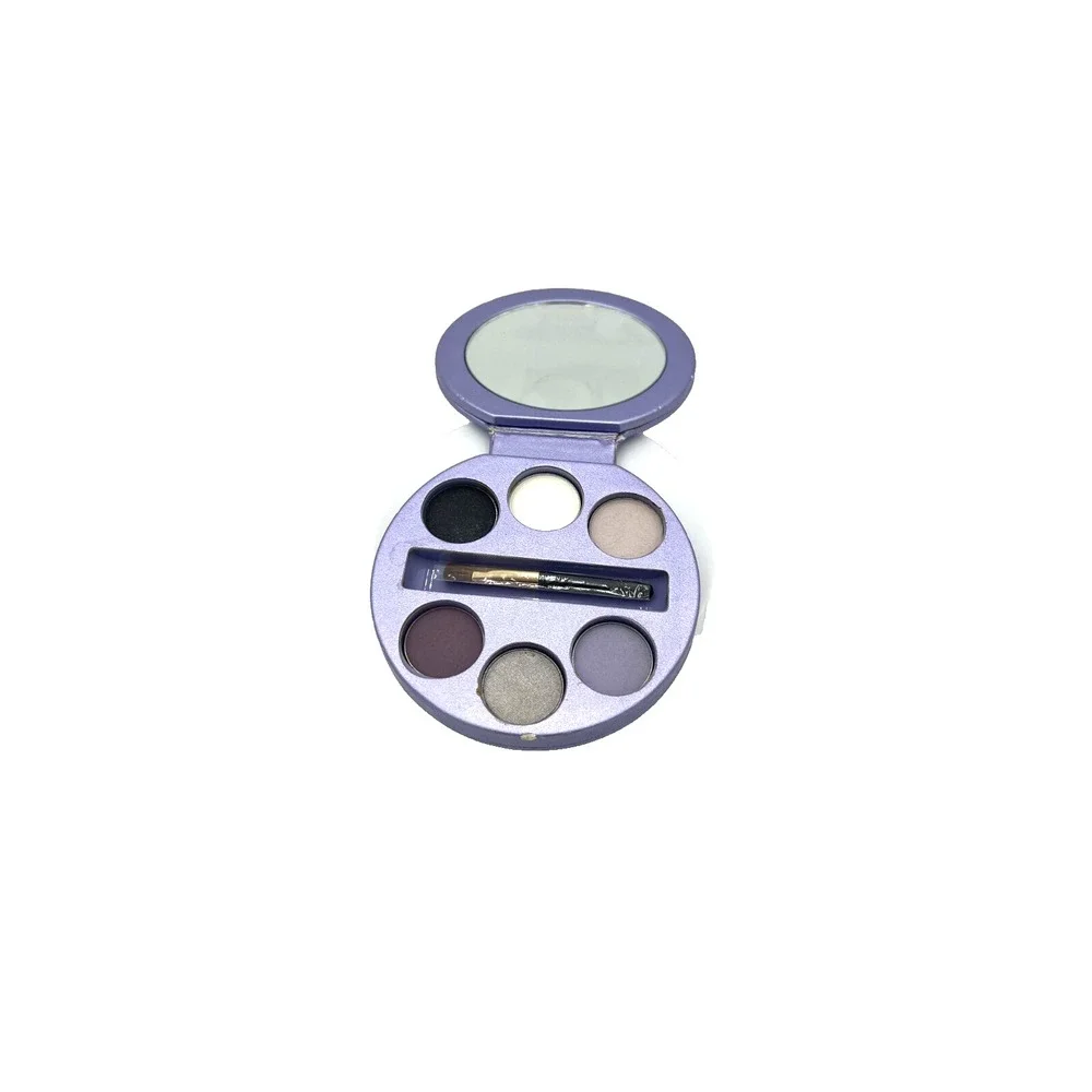 Lancome Hypnose Holiday Eyeshadow Palette .18oz/5.1g  The‎ New Black Drape Fog